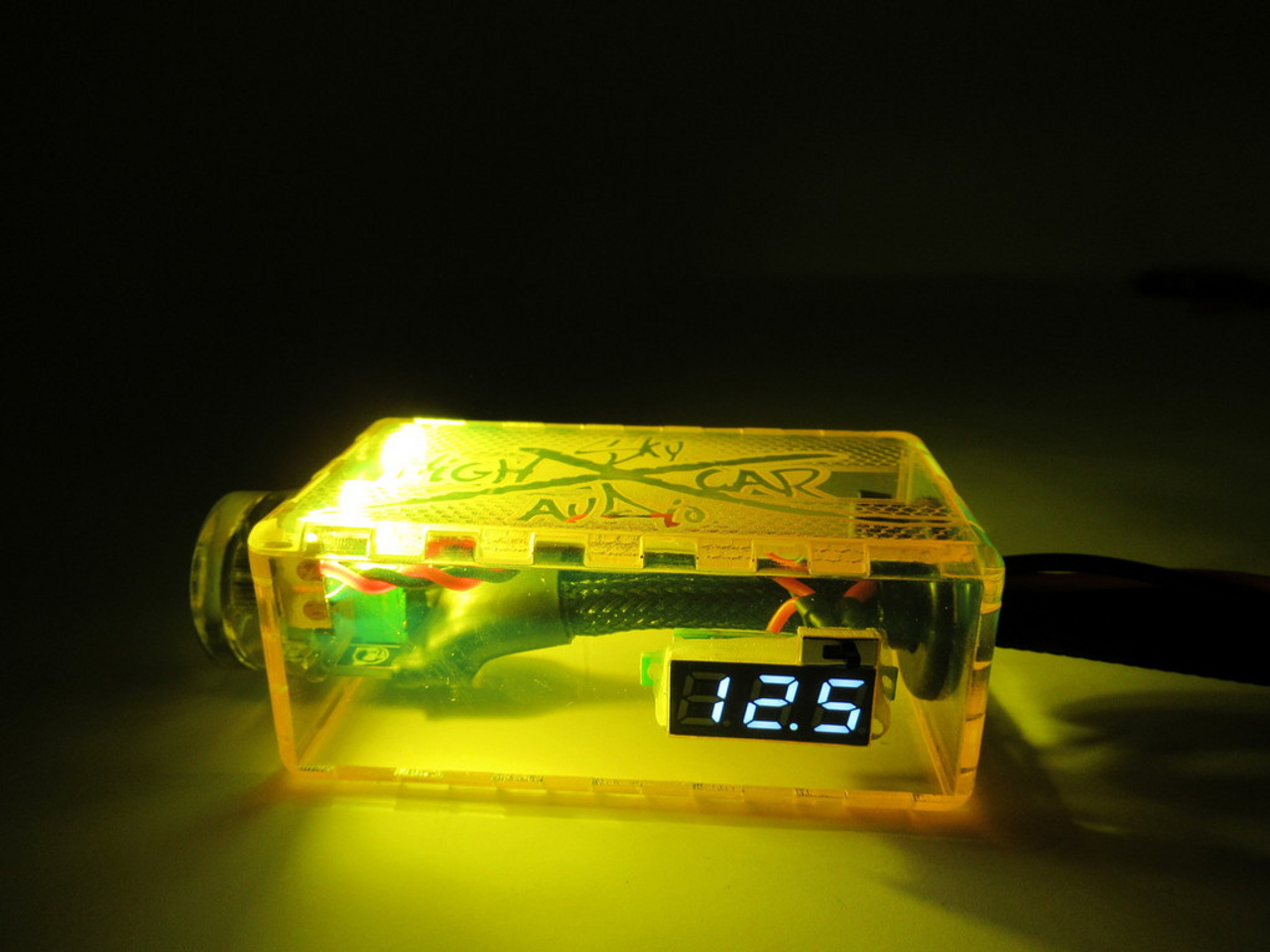 SHCA COLOR LED BASS KNOB WITH VOLTMETER AND LEDs