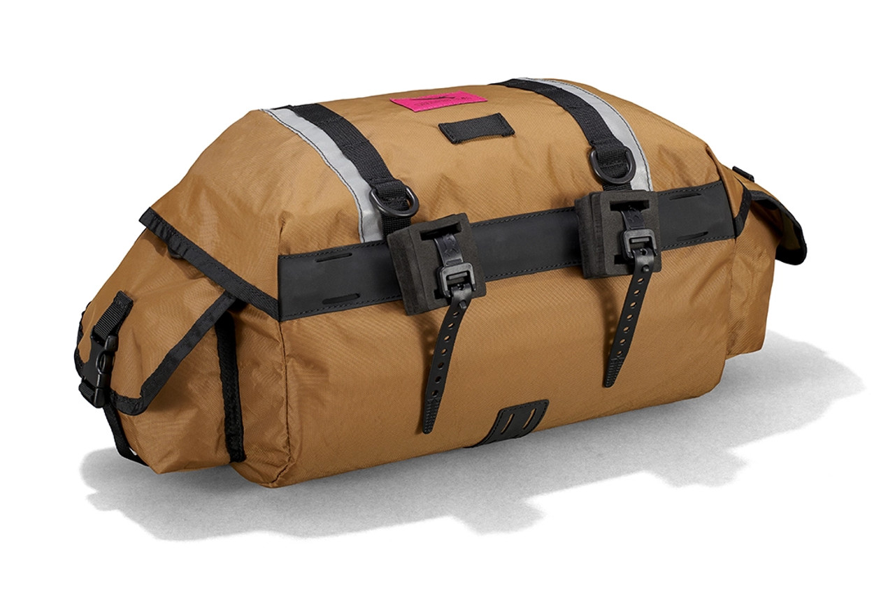 Swift Industries Zeitgeist Pack Review: Bigger on the Inside, Keeps Water  Out