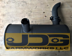 KOMATSU PC220-6 PC220LC-6 Muffler. 6209-11-5241 KOMATSU PC220-6 PC220LC-6 Muffler. 6209-11-5241