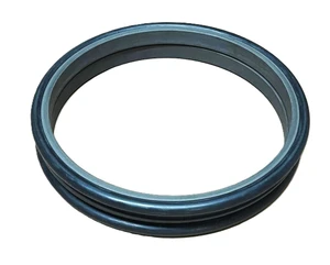 155302A1 Case Final Drive Floating Seal