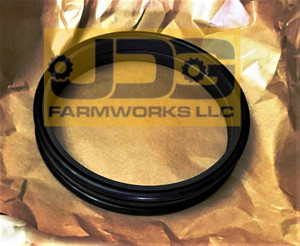 John Deere Excavator 160DLC 160GLC FLOATING SEAL John Deere Excavator 160DLC 160GLC FLOATING SEAL