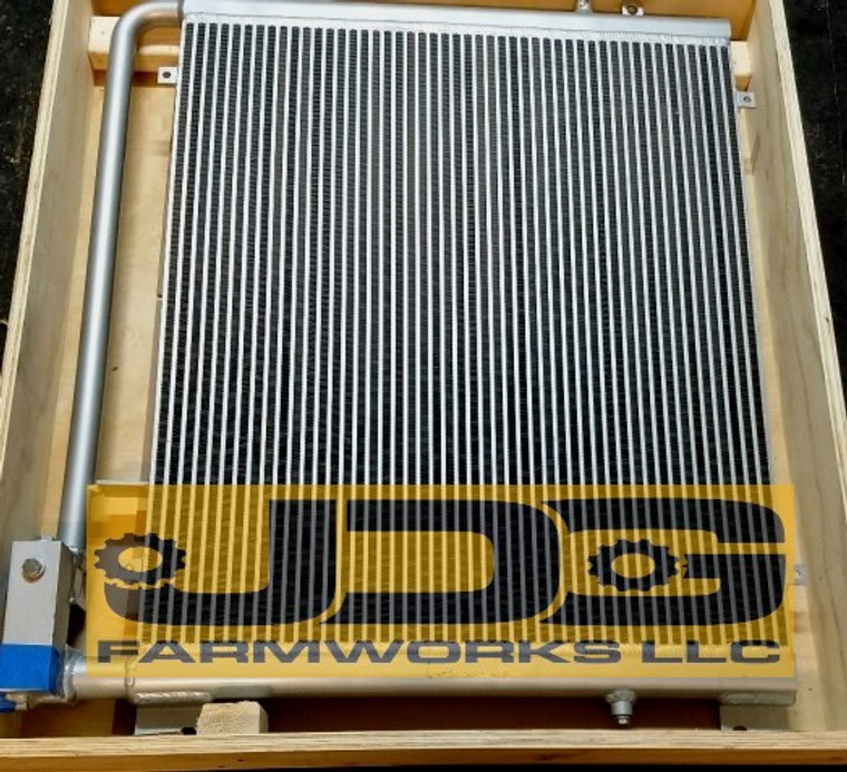  Komatsu  PC220-7  OIL COOLER  206-03-71120 2060371120. 