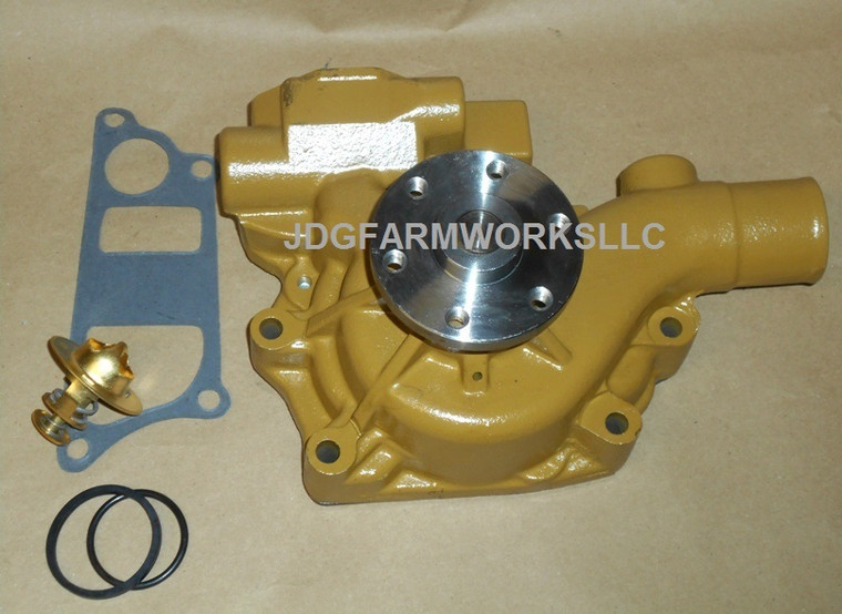 6206-61-1101. Komatsu Wheel Loader  WATER PUMP . WA100 WA120