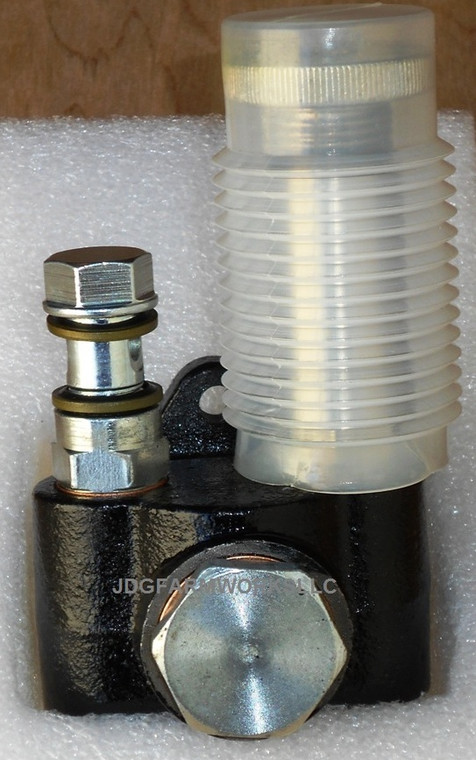 Komatsu Dozer D20-6 D21-6 Fuel Feed Pump. DK105220-5360 