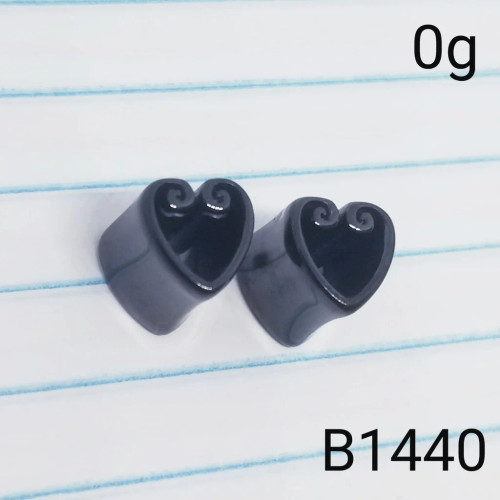 0g Black Heart Spreader Plugs / Tunnels