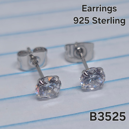 925 Sterling Silver CZ Stud Earrings B3525