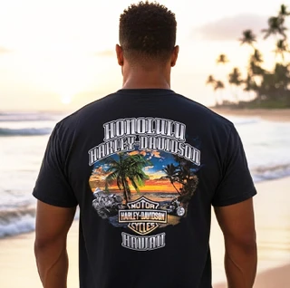 Rear view of Harley-Davidson Men's The Majestic Pocket Black T-Shirt displaying sunset beach and motorcycles back graphic
