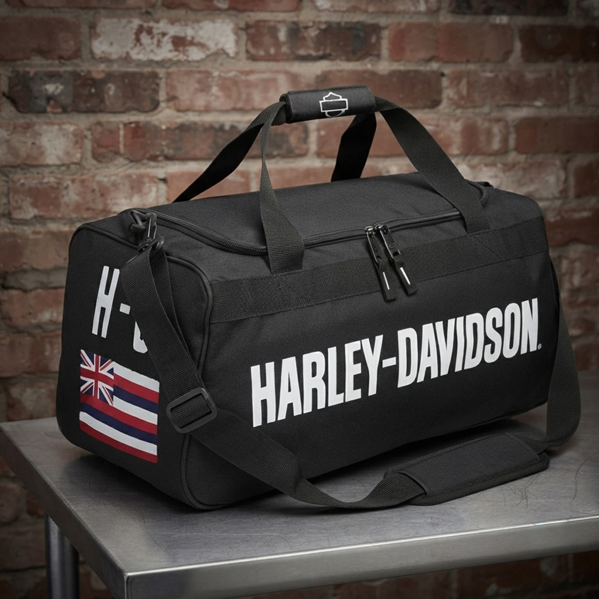 ✨Harley-Davidson ✨ハワイ州旗 ３WAY ダッフルバッグ　新品 Harley-Davidson Hawaii Exclusive Duffel Bag with Hawaiian Flag