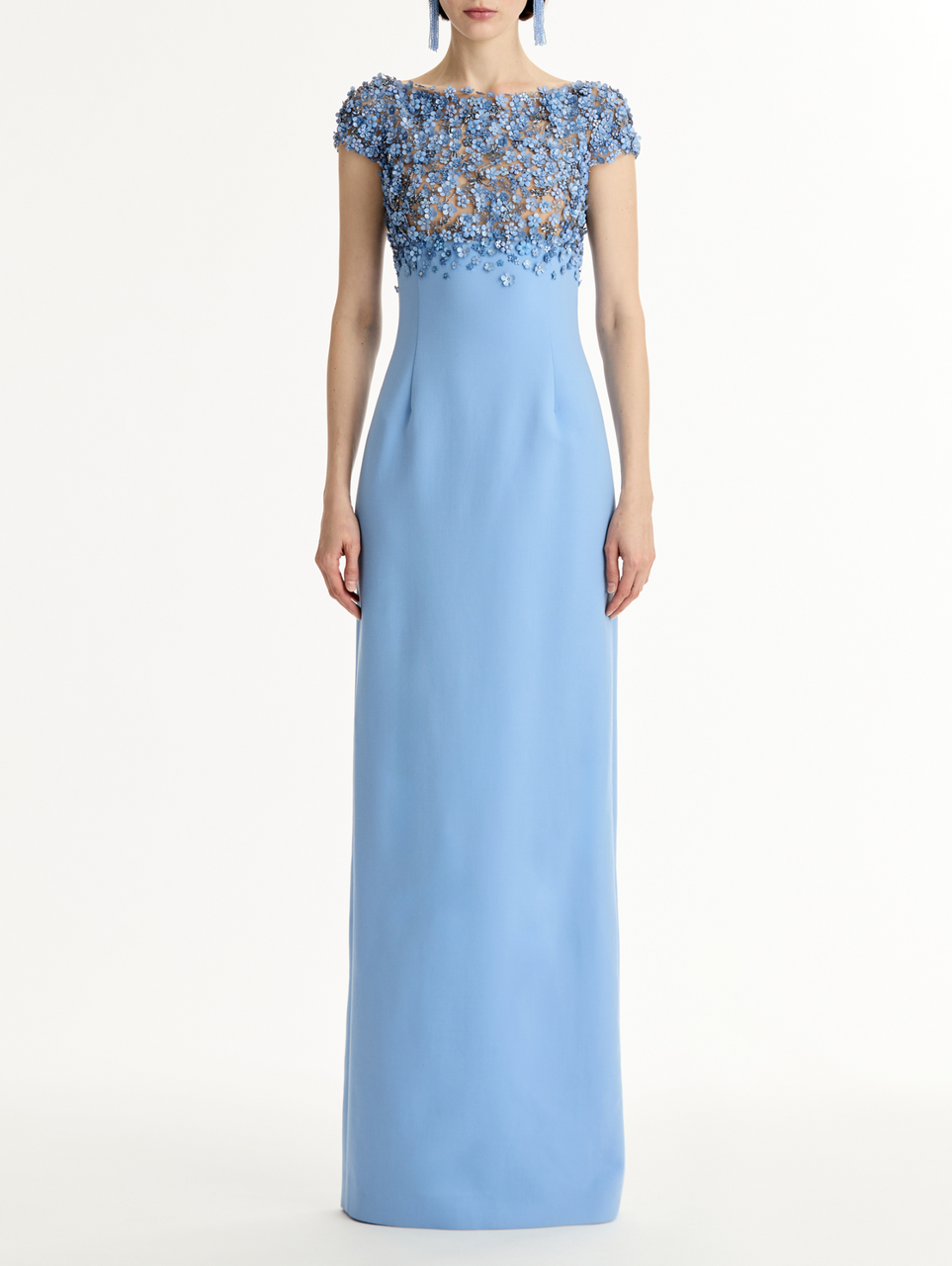 *VIRTUAL TRUNK SHOW* Oscar de la Renta Cap Sleeve Bitty Hoya Flowers Embroidered Gown *VIRTUAL TRUNK SHOW* Oscar de la Renta Cap Sleeve Bitty Hoya Flowers Embroidered Gown