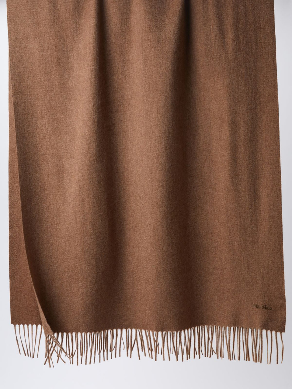 【送料&関税込】Max Mara Baci Cashmere Scarf Max Mara Baci Cashmere Scarf in Brown