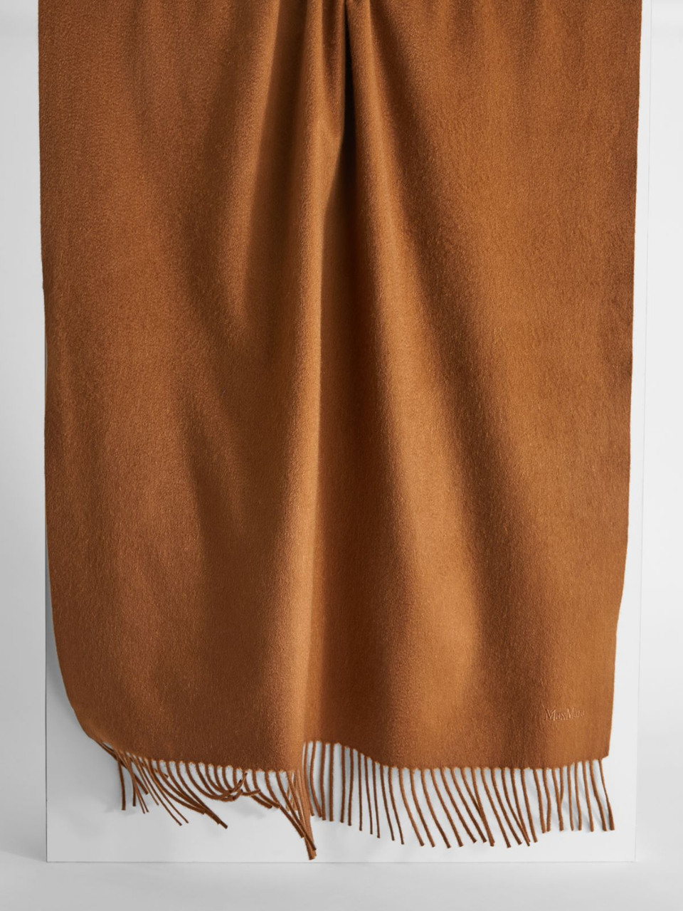 Max Mara Baci Cashmere Scarf in Tobacco Max Mara Baci Cashmere Scarf in Tobacco