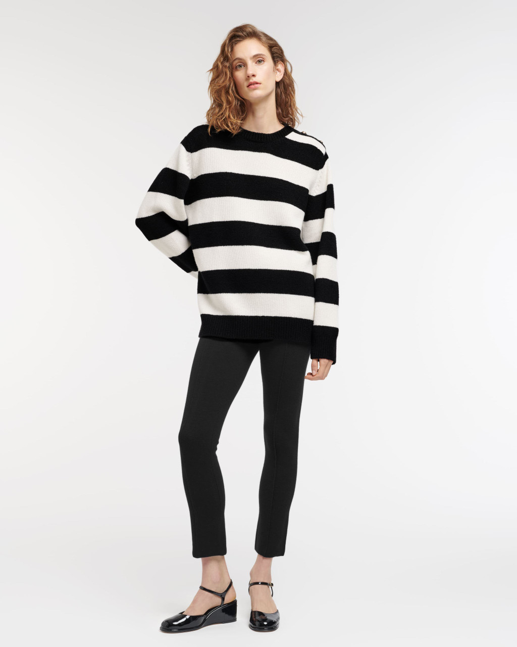 Barrie round neck cashmere jumper - White