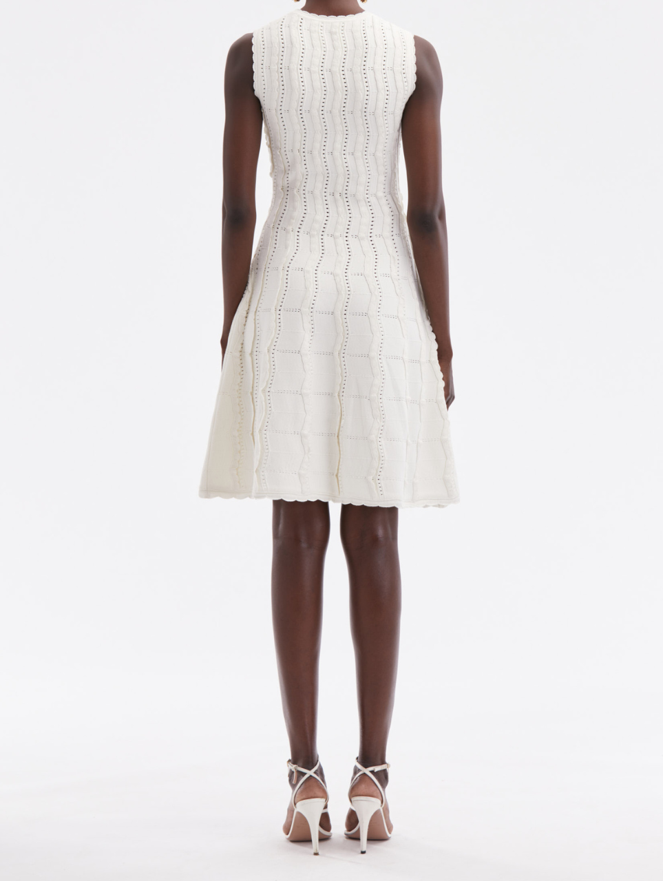 Oscar de la Renta Wave Knit Fit Flare Dress in Ivory, Size Small