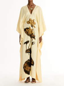 *VIRTUAL TRUNK SHOW* Oscar de la Renta V Neck Long Sleeve Chine Cyclamen Silk Caftan *VIRTUAL TRUNK SHOW* Oscar de la Renta V Neck Long Sleeve Chine Cyclamen Silk Caftan