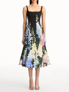 *COMING SOON* Oscar de la Renta Degradé Foxglove Faille Dress in Navy Multi, Size 2 *COMING SOON* Oscar de la Renta Degradé Foxglove Faille Dress in Navy Multi, Size 2