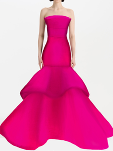 *VIRTUAL TRUNK SHOW* Oscar de la Renta Strapless Tiered Mermaid Faille Gown
