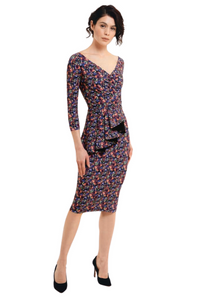 Chiara Boni La Petite Robe Ariane Printed Dress in Pomegranates, Size 42 Chiara Boni La Petite Robe Ariane Printed Dress in Pomegranates, Size 42