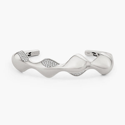 Ashaha White Gold Dita Bracelet with Diamonds
