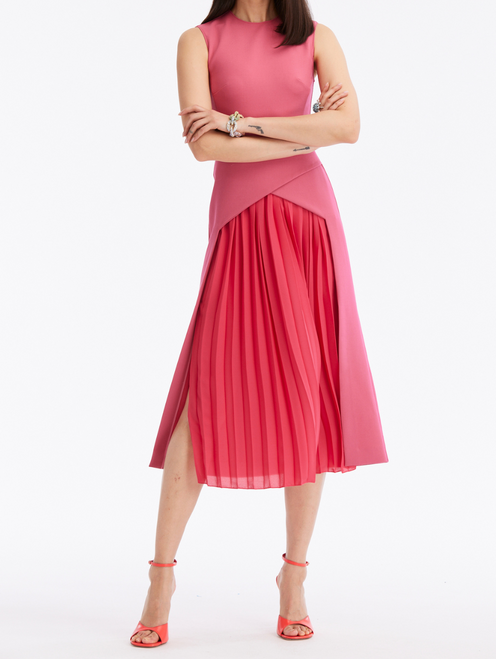 Oscar de la Renta Sleeveless Pleated Dress in Geranium, Size 6