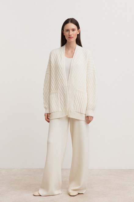 Iris Von Arnim Cadiz Cashmere Cardigan in Ecru, Size Medium/Large