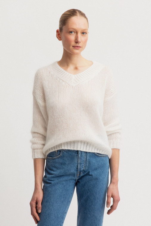 Iris Von Arnim Lamego Mohair-Silk Sweater in Off-White, Size X-Small/Small