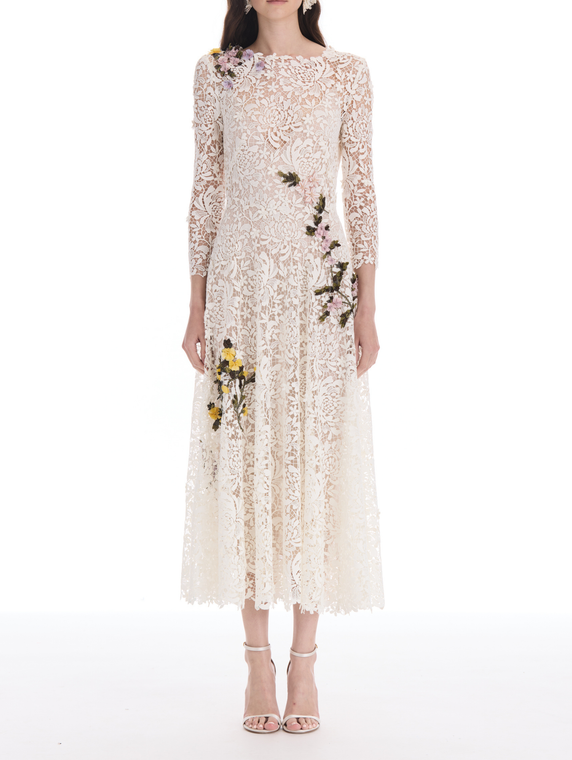 *VIRTUAL TRUNK SHOW* Oscar de la Renta Long Sleeve Draped Chrysanthemum 3d Guipure Dress