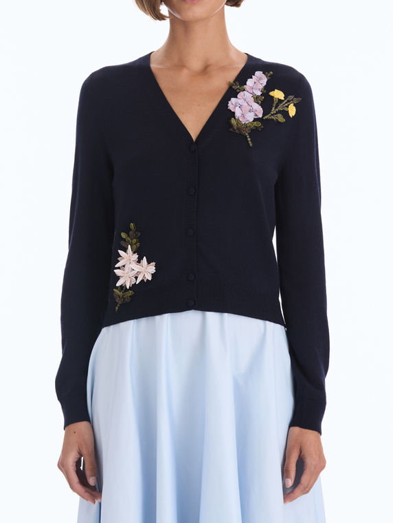 *VIRTUAL TRUNK SHOW* Oscar de la Renta Embroidered V Neck Cardigan