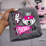 Huskies mascot DTF transfer with husky dog head wearing pink star sunglasses in retro pink out style