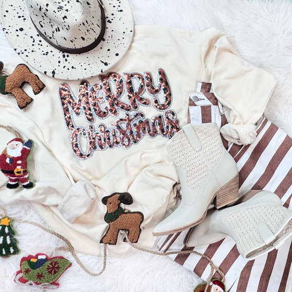 Merry Christmas Leopard Sequins Patch, festive Christmas holiday decor with Christmas-themed clothing and accessories.