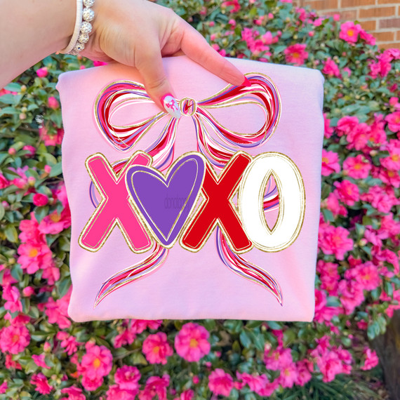 XOXO Oversized Bow DTF Heat Transfer