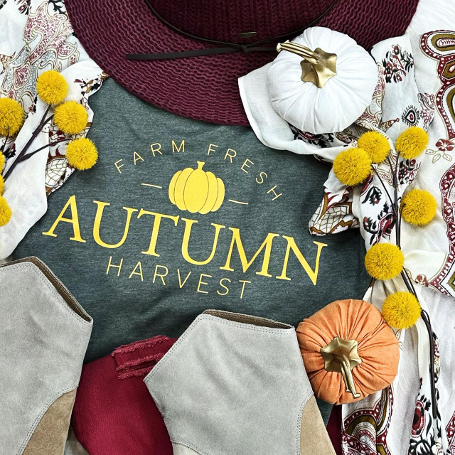 Autumn Harvest Fall Screen Print Transfer, fall-themed fabric with pumpkins, yellow pom-poms, and seasonal decor.