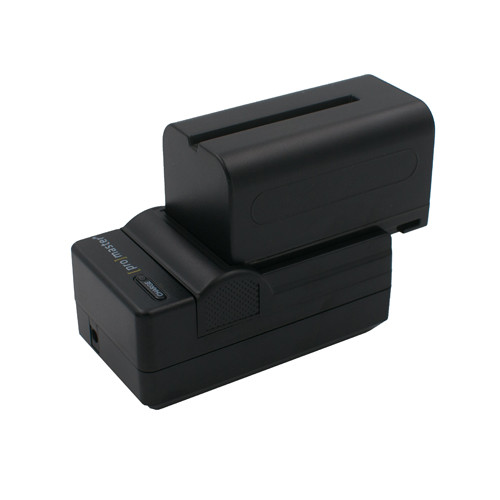 PROMASTER BATTERY / CHARGER KIT FOR SONY NP-F770