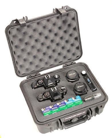 PELICAN 1150 CASE ブラック Amazon.com : Pelican 1150 Case With Foam (Black) : Electronics