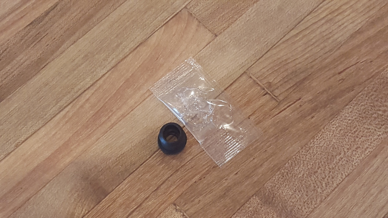 SARU取引 Shop Saturn L-Series Shift Cable Bushing Repair Kit Online