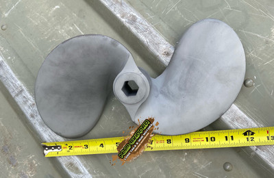 12.25" x 10 - HEX HUB LARGE BLADE STAINLESS PROP