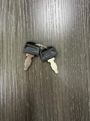 ENGINE KEYS FOR R180D