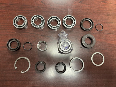 SURFACE DRIVE TAIL REBUILD KIT - 13S, 22 & 22B MODELS