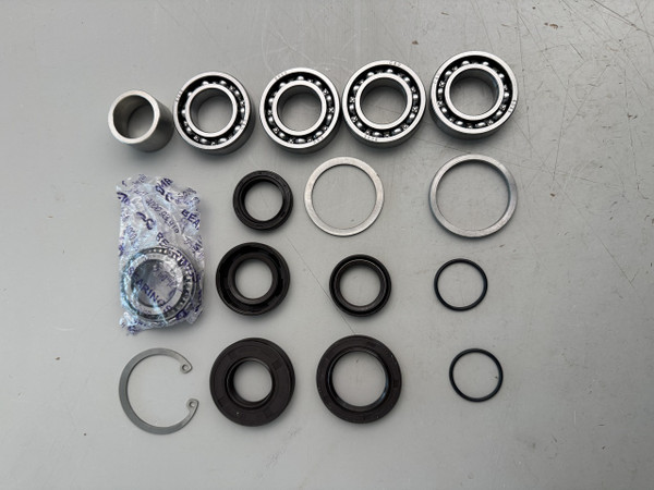 SURFACE DRIVE TAIL REBUILD KIT  - PRO R MODELS