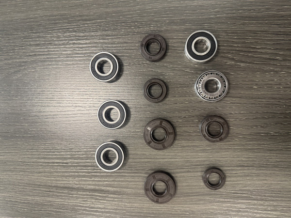 IRON TAIL -  TAIL BEARING KIT