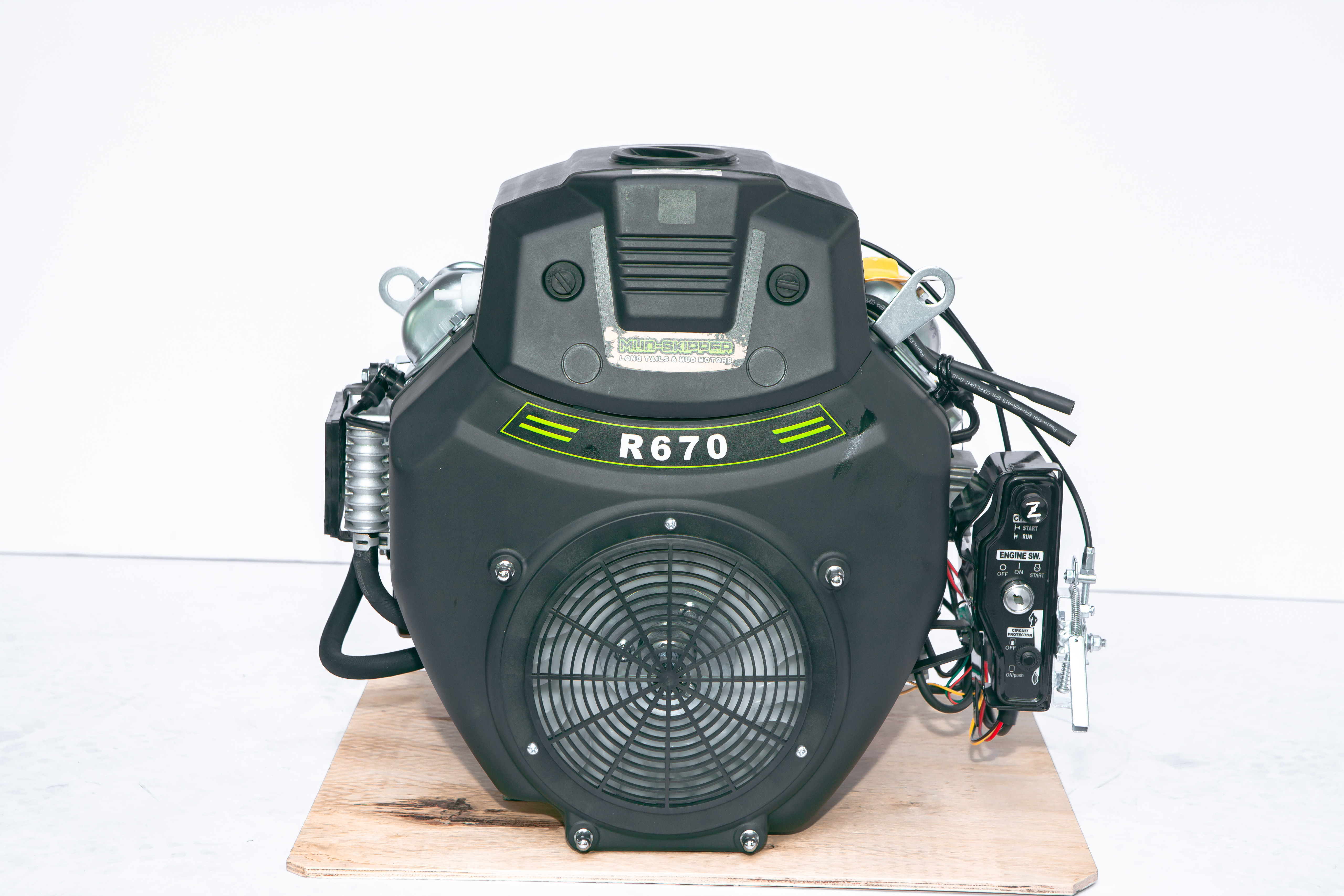 22HP 4-STROKE GASOLINE ENGINE - ELECTRIC START - 1