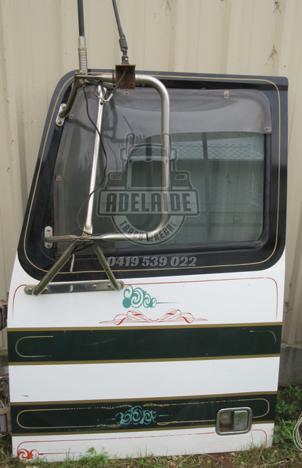 Western star 4800FA passenger door - Wrecking Truck (35)