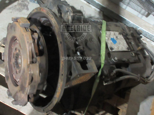 Eaton Fuller gearbox transmission - Xbooth - Wrecking Truck (80)
