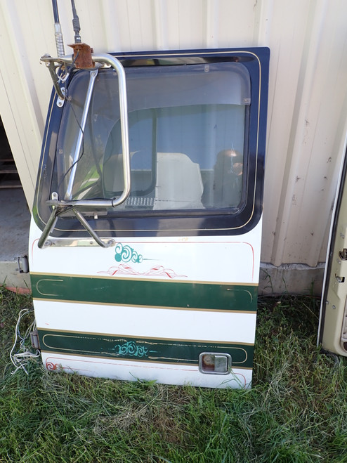 2006 Western Star LHS Passenger Door