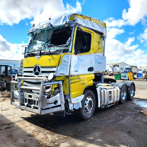 2012, Mercedes-Benz, Actros, Prime Mover, OM473, 15.6L Inline, 6-Cyl, 630HP, G330-12, Powershift Automated, 295/80R 22.5, Holland, XA351A, 50/D190