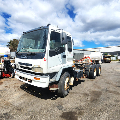 2005, Isuzu, FVZ, 6SD1TC, Manual, X8P, Meritor, W8E, 295/80R 22.5, 10-stud, 3 Seats, GVM 24,000 kg, GCM: 36,000 kg
