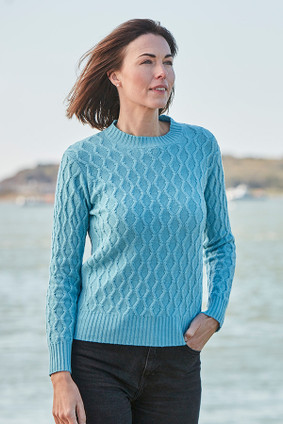 Simone 4 Ply Cashmere Cable Crew Sweater in Glacier