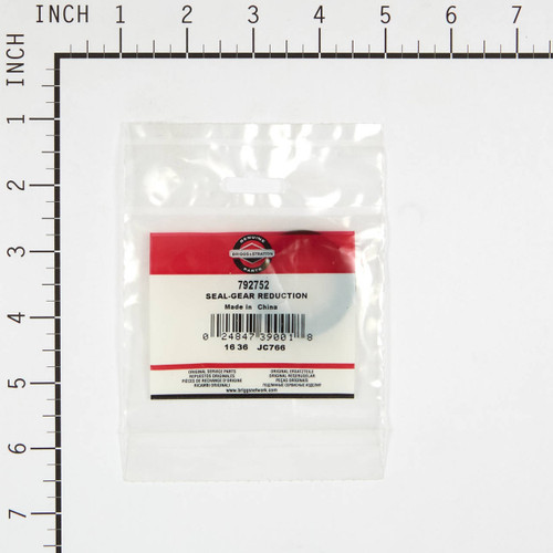 BRIGGS AND STRATTON 792752 - SEAL-GEAR REDUCTION - Image 1