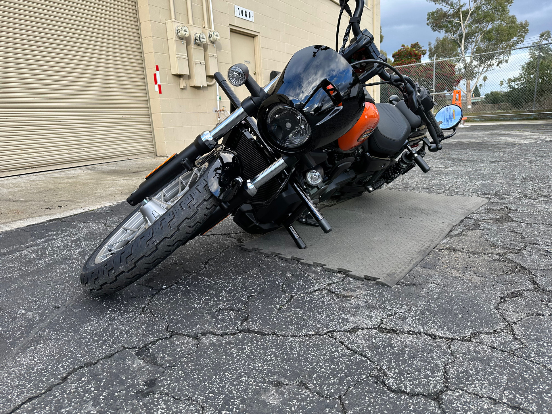 Revo Twin Crashbar for 2022+ Harley Davidson Nightster & Sportster