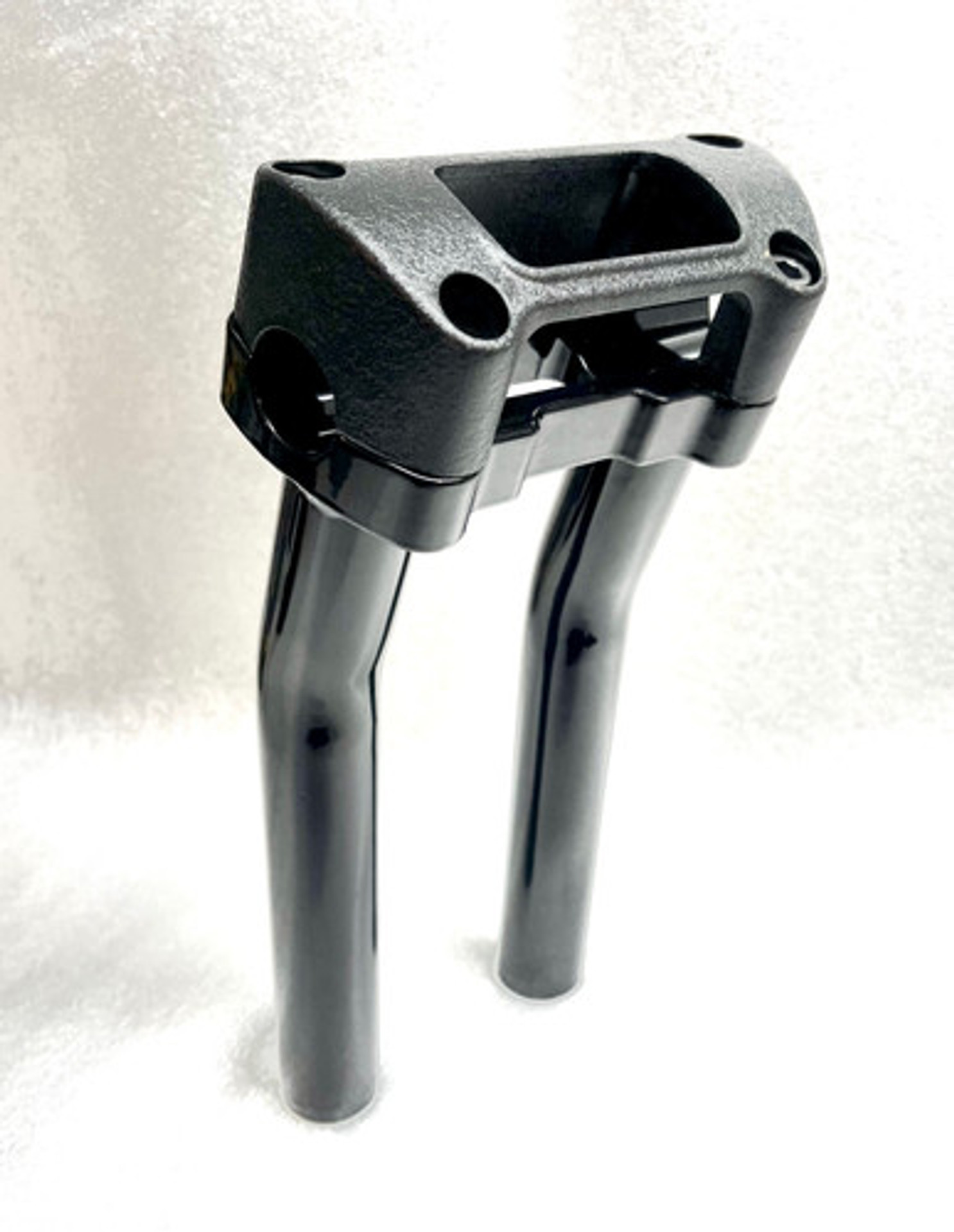 One-Piece Lower Handlebar Risers for Harley Davidson Low
