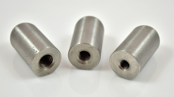 Assorted 1.5-inch bullet bungs in 1018 cold rolled steel with blind threads – 1/4"-20, 5/16"-18, and 3/8"-16